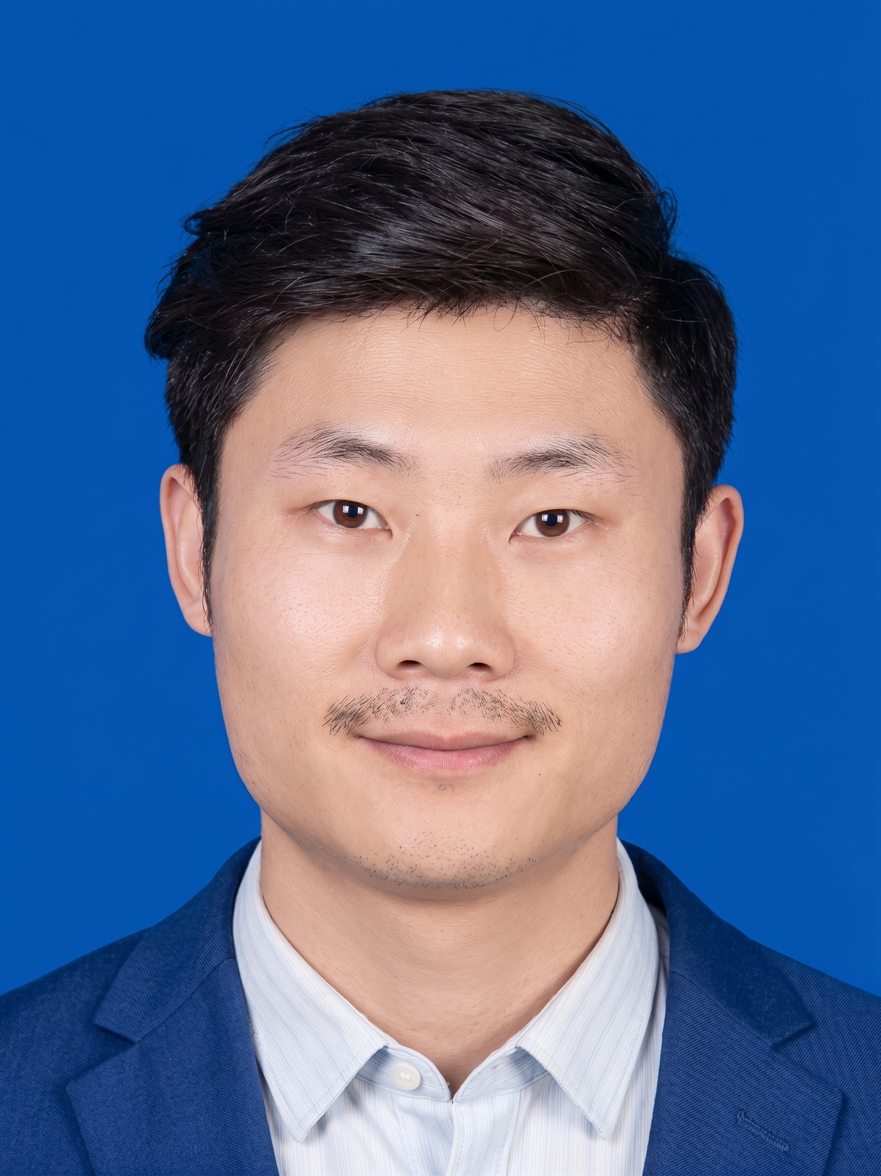 李文旭律师